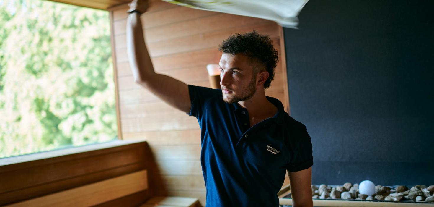 FAB beim Wedeln in der Sauna