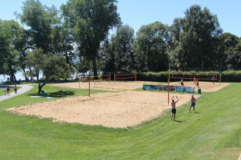 Beachvolleyball-Felder im Strandbad Horn in Konstanz