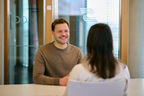Recruiter im Gespräch